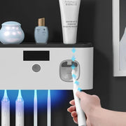 Porte-brosse à dents mural UV avec désinfection et extrudeuse de dentifrice